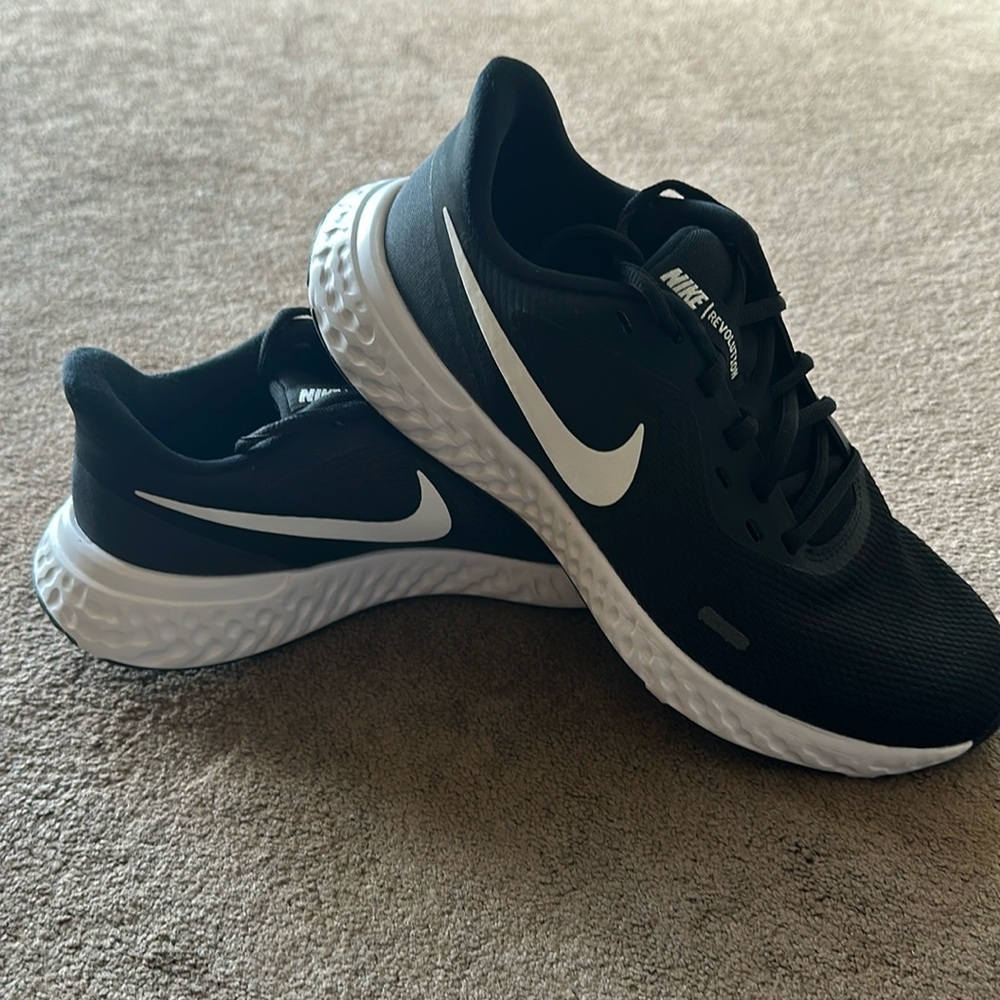 Nike Revolution Running Shoes